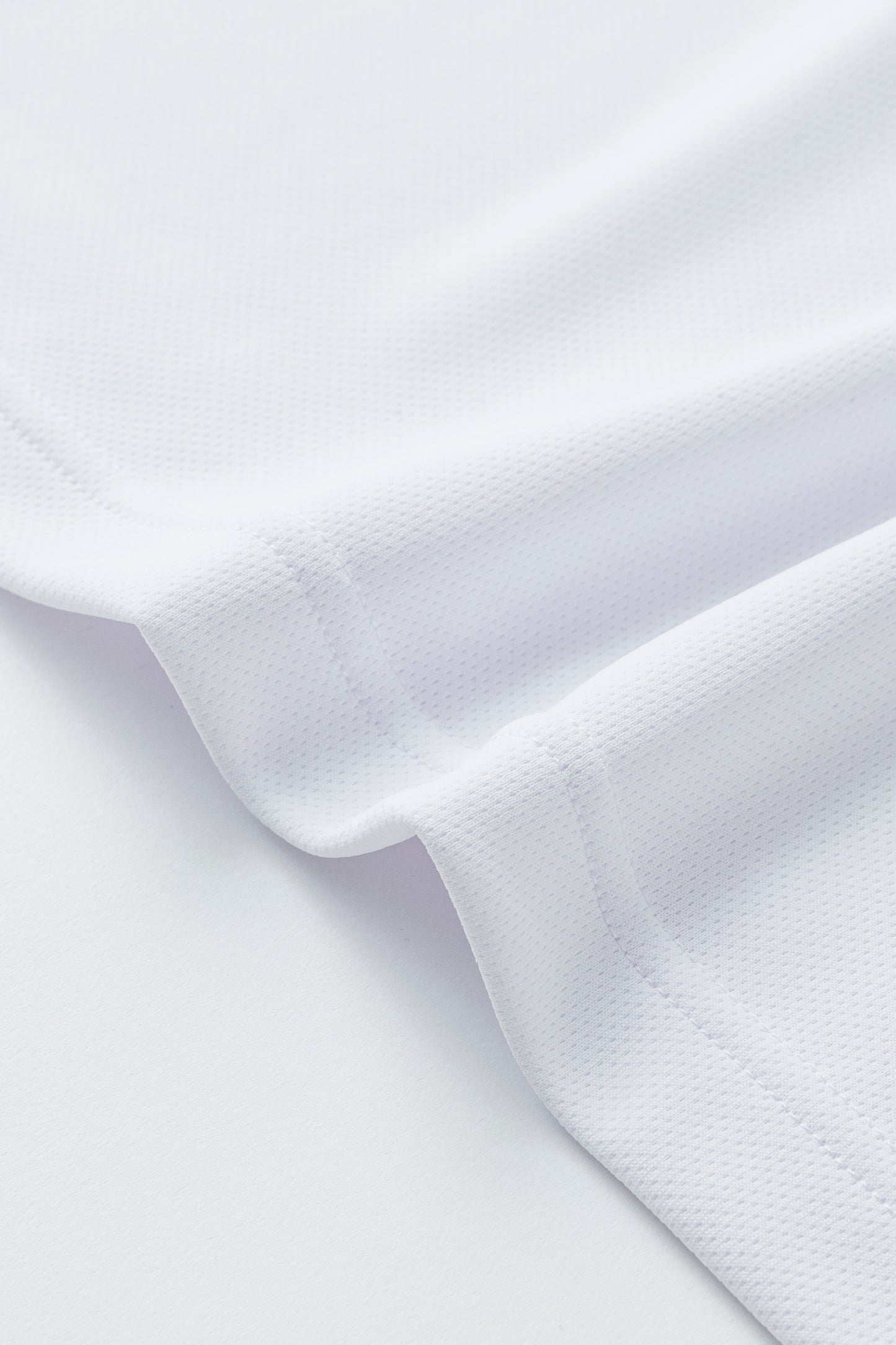 再入荷！【 UNISEX 】Nami_VERTICAL  Standard_Mock neck Shirt